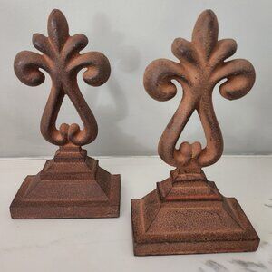 Southern Living Finial Bookends